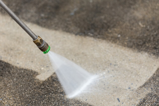 parking lot pressure washing in coral springs
